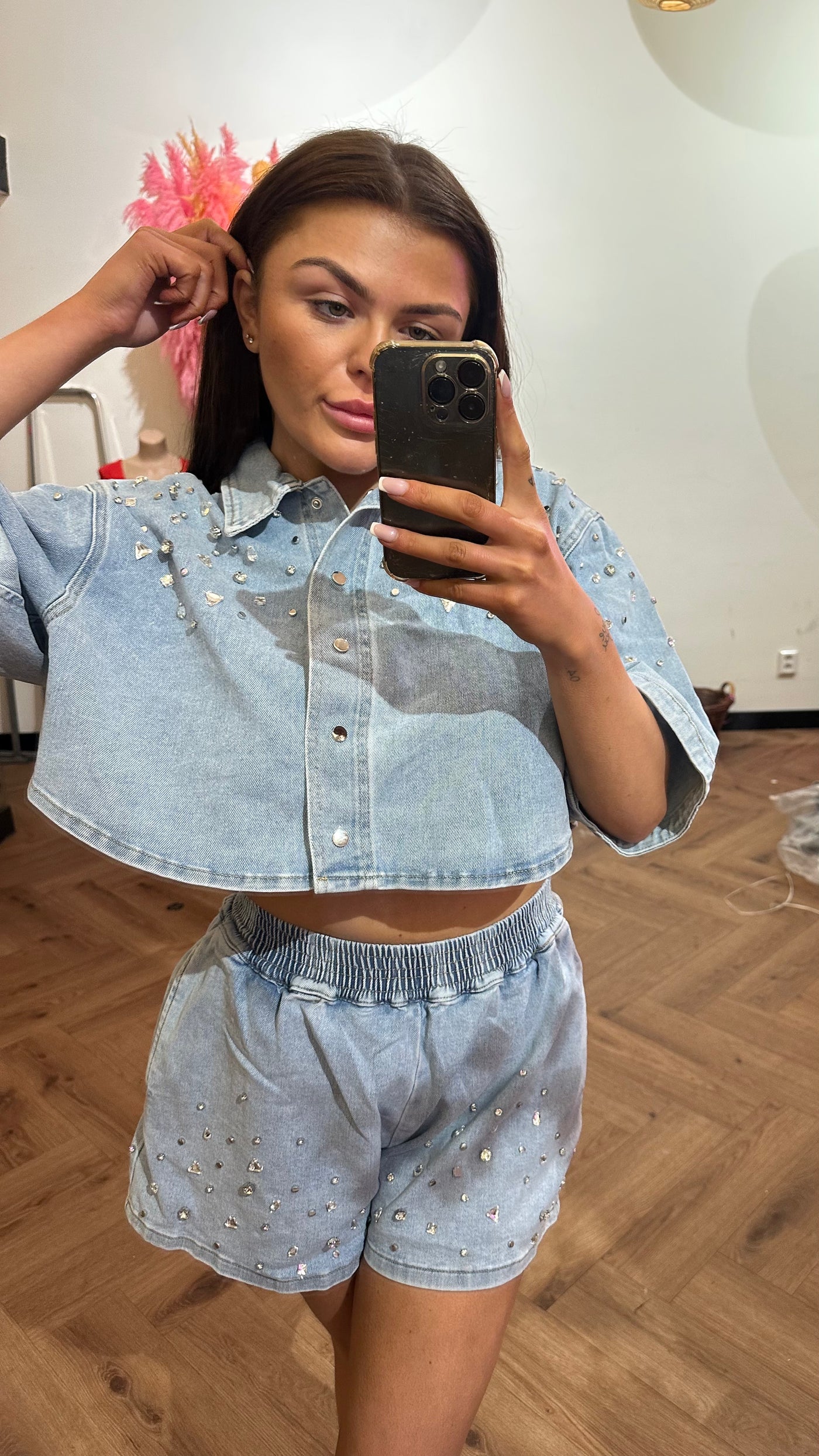 DIAMOND SHORT