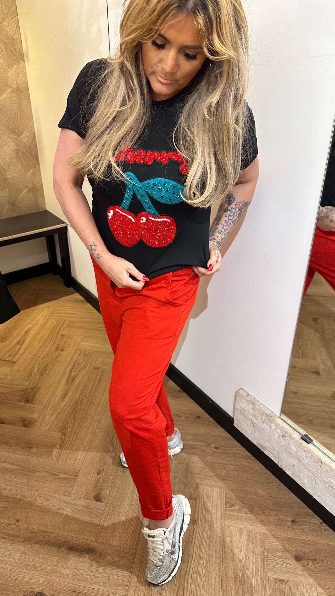 JOAN JOGGER RED